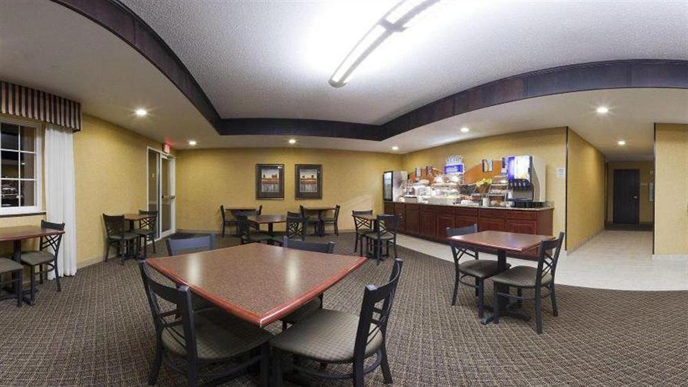 Holiday Inn Express Le Claire Riverfront-Davenport By Ihg Zewnętrze zdjęcie