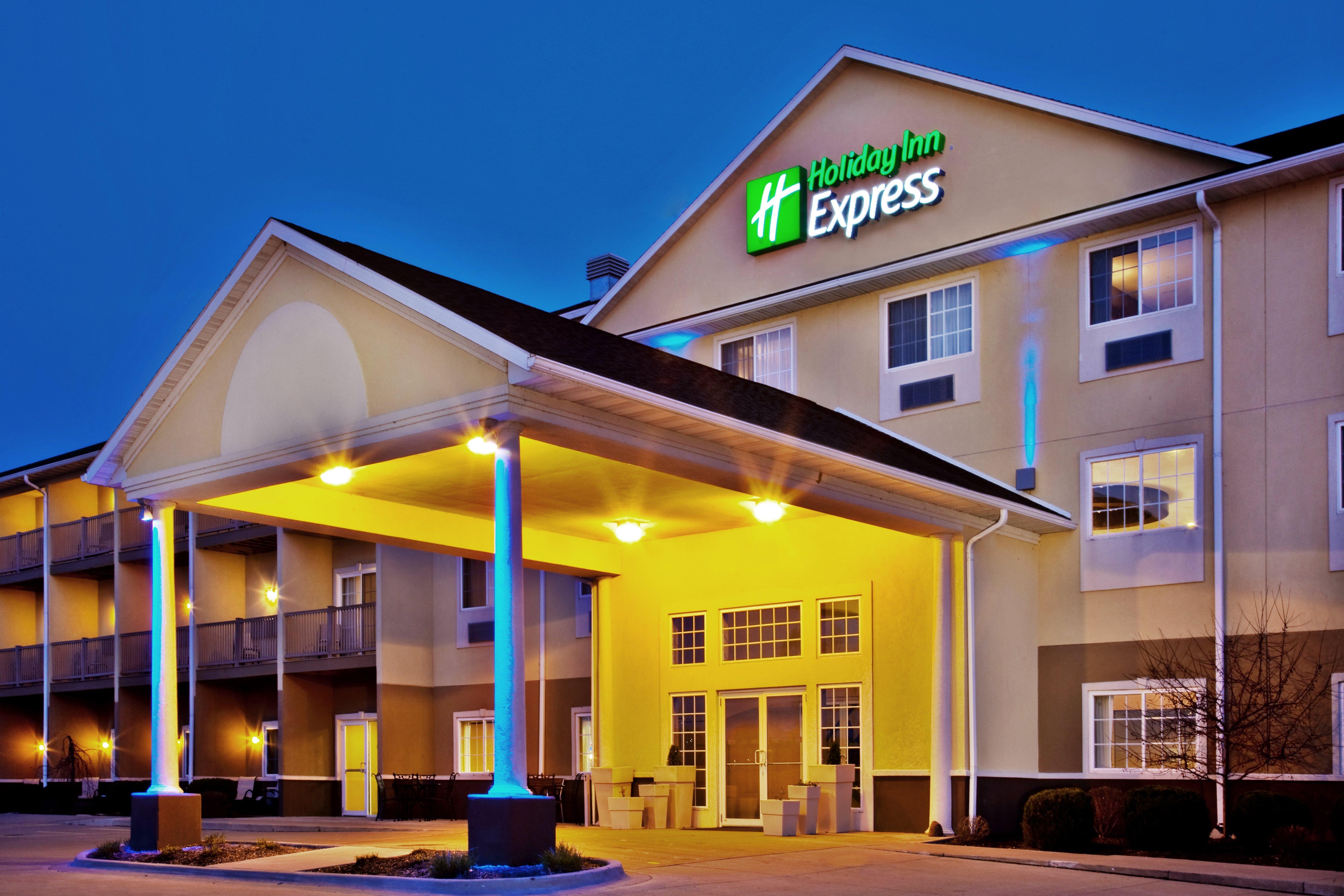 Holiday Inn Express Le Claire Riverfront-Davenport By Ihg Zewnętrze zdjęcie