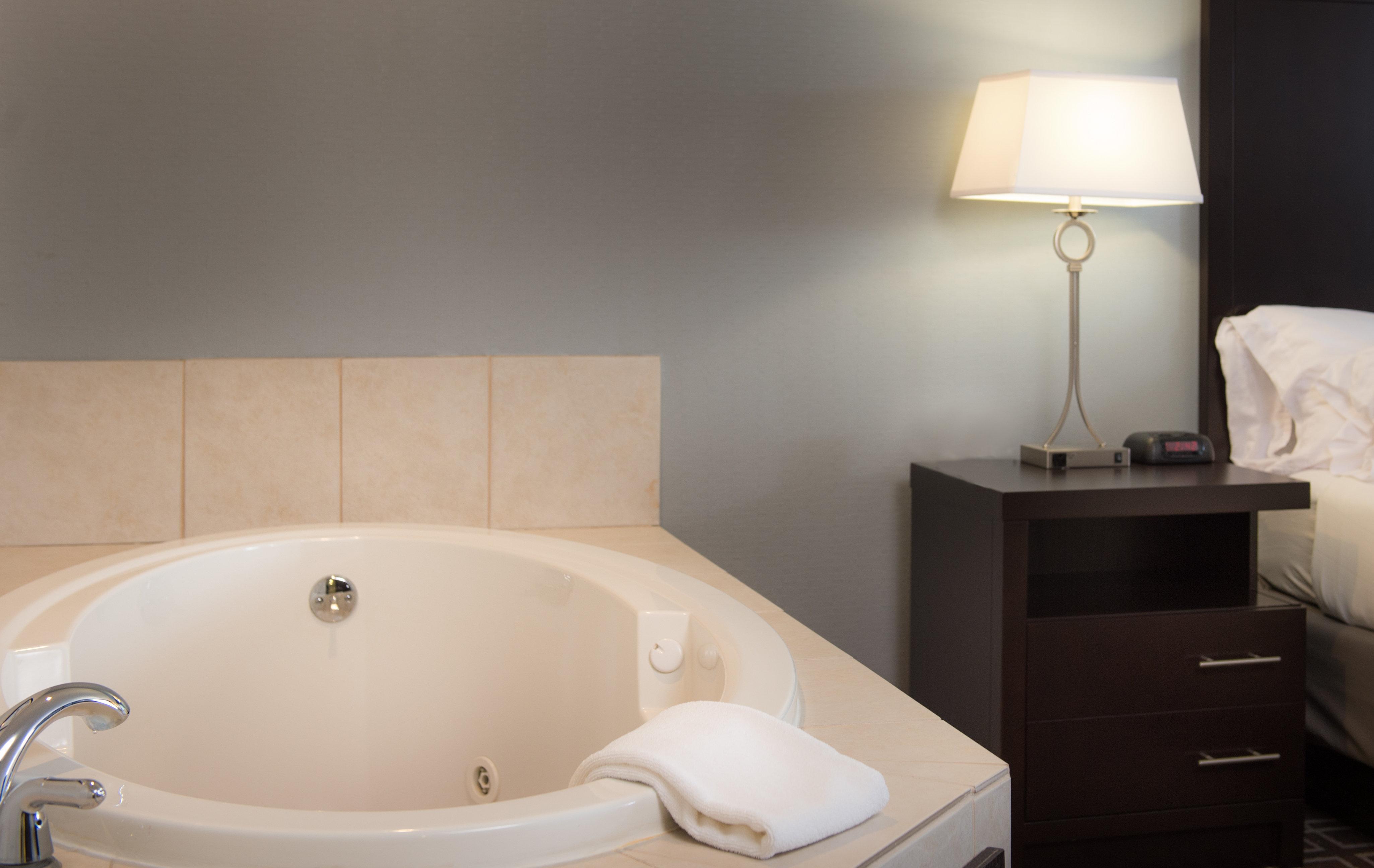 Holiday Inn Express Le Claire Riverfront-Davenport By Ihg Zewnętrze zdjęcie