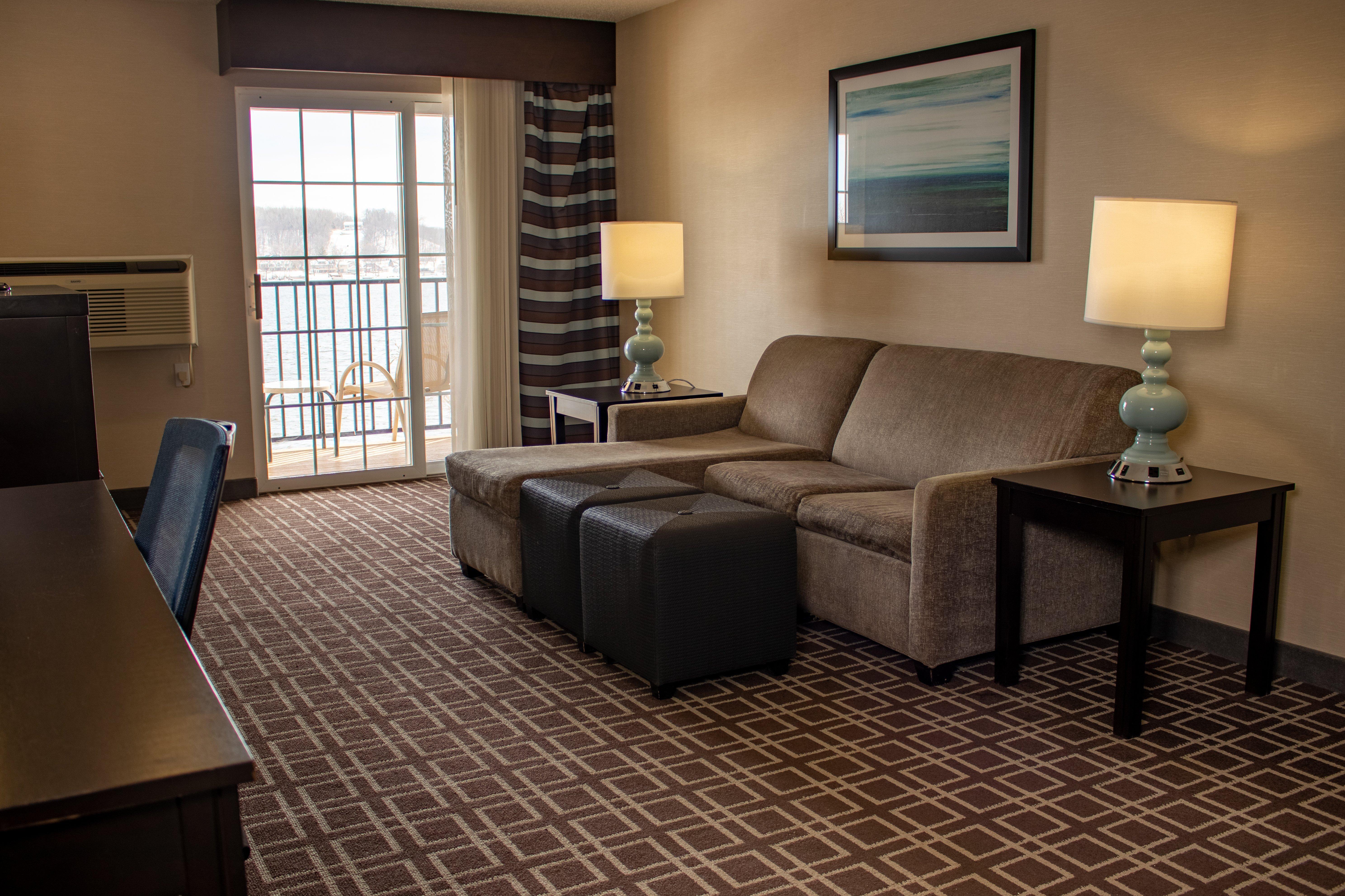 Holiday Inn Express Le Claire Riverfront-Davenport By Ihg Zewnętrze zdjęcie