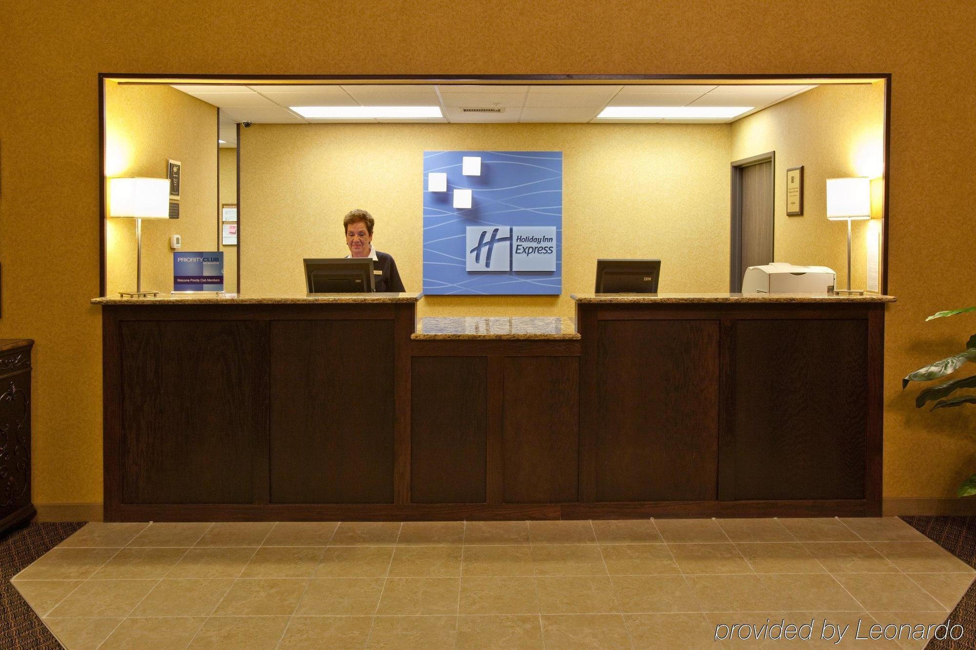 Holiday Inn Express Le Claire Riverfront-Davenport By Ihg Zewnętrze zdjęcie