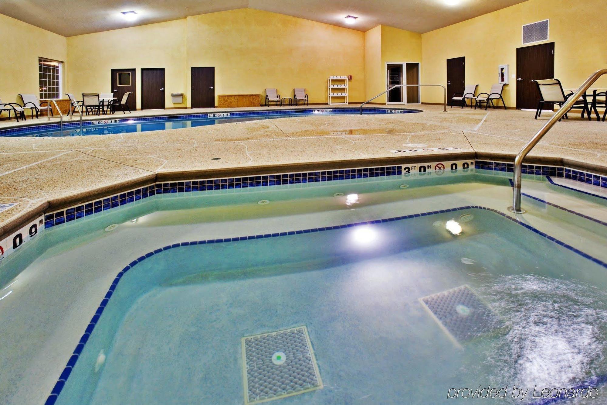 Holiday Inn Express Le Claire Riverfront-Davenport By Ihg Zewnętrze zdjęcie