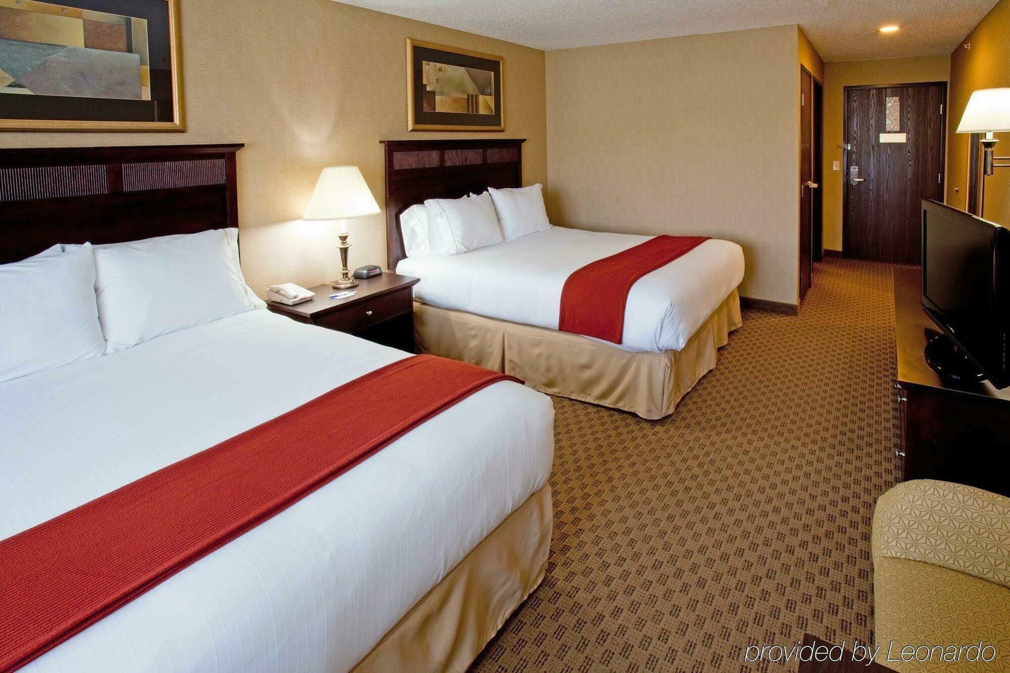 Holiday Inn Express Le Claire Riverfront-Davenport By Ihg Zewnętrze zdjęcie
