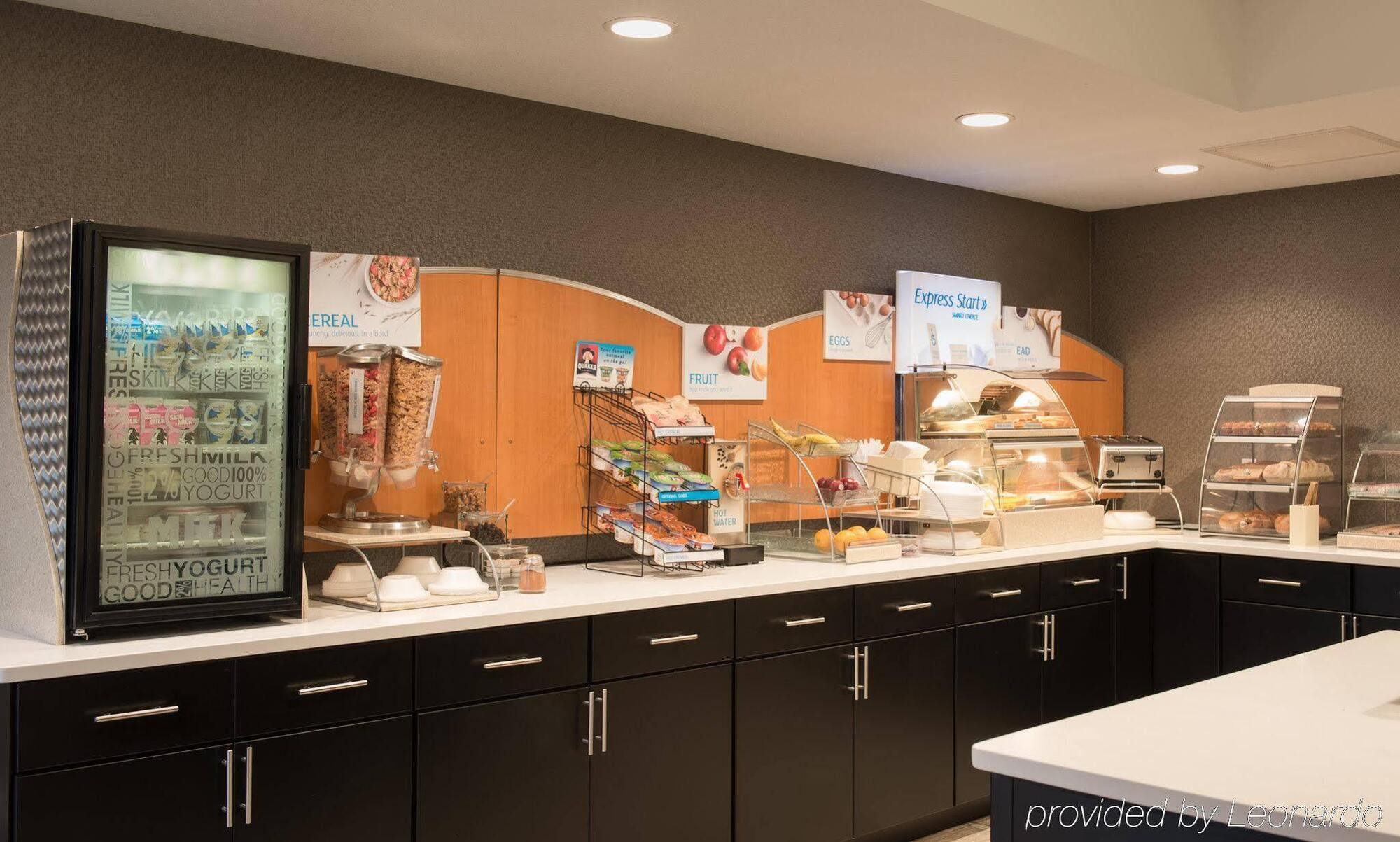 Holiday Inn Express Le Claire Riverfront-Davenport By Ihg Zewnętrze zdjęcie